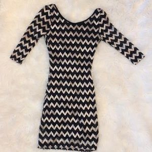 Gold and black long sleeves open back party dress